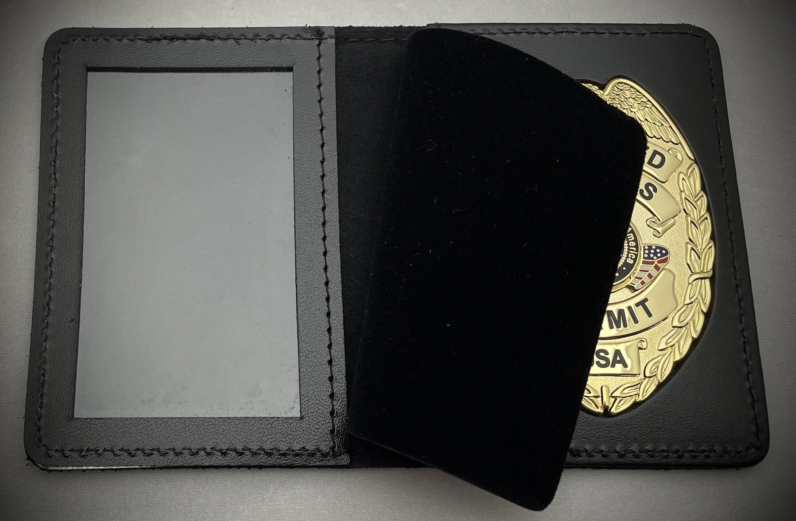 Concealed Weapons Permit Badge with Center Flags and Leather ID Holder (Gold or Silver)